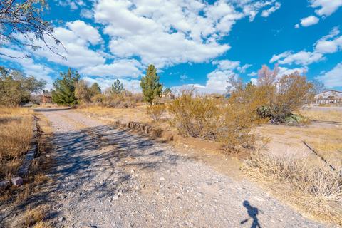 7934 Kiely Rd, Vinton, TX 79821 photo 32