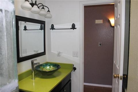 9057 Eclipse St, El Paso, TX 79904 photo 8
