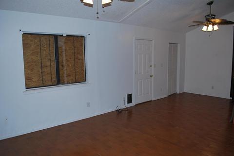 9057 Eclipse St, El Paso, TX 79904 photo 13