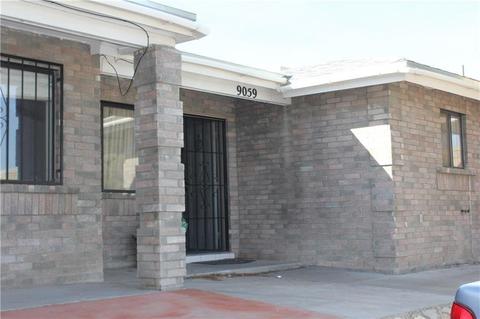 9057 Eclipse St, El Paso, TX 79904 photo 3