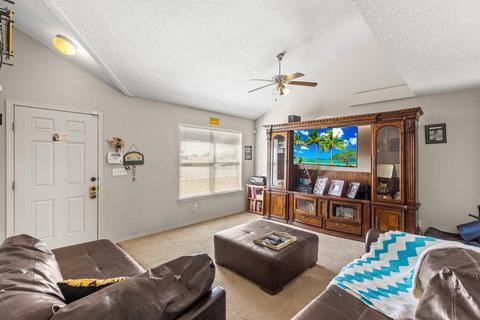 809 Isabel St, Anthony, TX 79821 photo 5