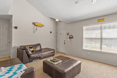809 Isabel St, Anthony, TX 79821 photo 3
