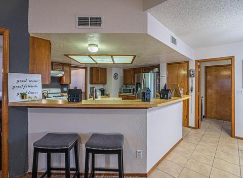 740 El Parque Dr, El Paso, TX 79912 photo 9