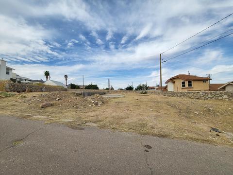 8919 Eclipse St, El Paso, TX 79904 photo 2