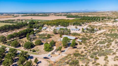 13715 N North Loop Dr, Clint, TX 79836 photo 46