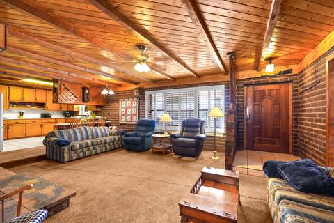 13715 N North Loop Dr, Clint, TX 79836 photo 13