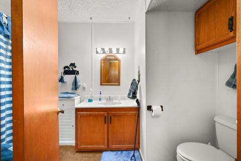 13715 N North Loop Dr, Clint, TX 79836 photo 28