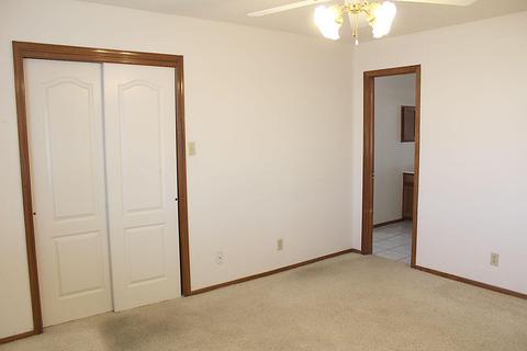 1121 Sun Shadow Dr, El Paso, TX 79912 photo 17