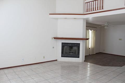 1121 Sun Shadow Dr, El Paso, TX 79912 photo 3