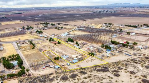 14287 N Loop Dr, Clint, TX 79836 photo 4