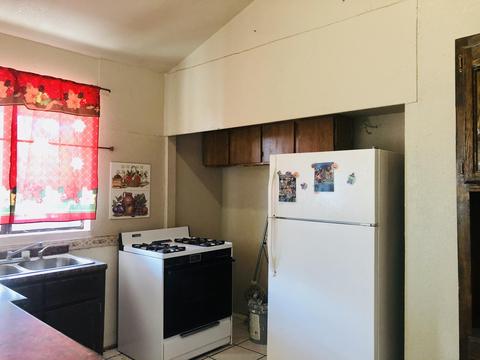 8110 Iron Dr, Vinton, TX 79821 photo 22
