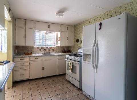 400 S 6th St, Anthony, TX 79821 photo 6
