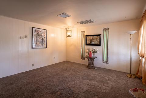400 S 6th St, Anthony, TX 79821 photo 5