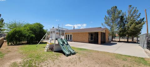 708 Isabel St, Anthony, TX 79821 photo 4