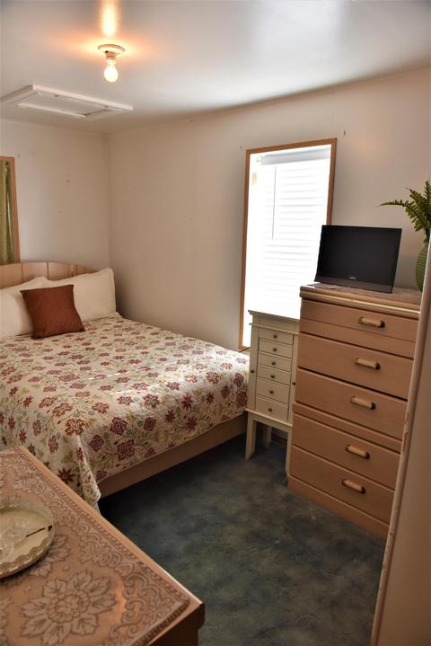 906 E Ave H, Alpine, TX 79830 photo 10