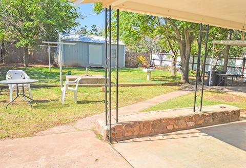 906 E Ave H, Alpine, TX 79830 photo 18