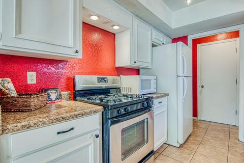 7105 Orizaba Ave, El Paso, TX 79912 photo 4