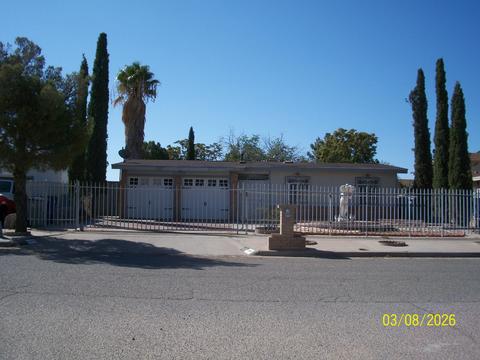 11368 Beach Front Dr, El Paso, TX 79936 photo 1