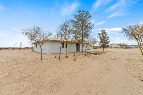 14425 N Loop Dr, Clint, TX 79836 photo 3