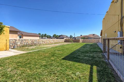 331 Schley Dr, Clint, TX 79836 photo 3