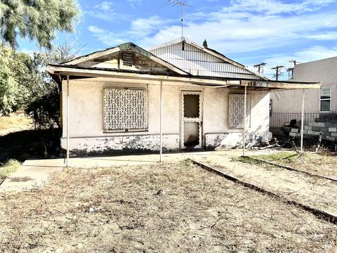 417 S 4th St, Anthony, TX 79821 photo 1