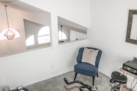 6800 Echo Cliffs Dr, El Paso, TX 79912 photo 15