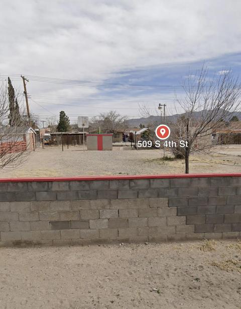 509 S 4th St, Anthony, TX 79821 photo 2