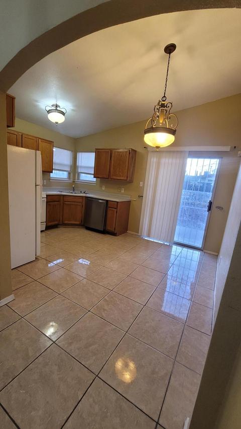 3451 Broken Bow St, El Paso, TX 79936 photo 7