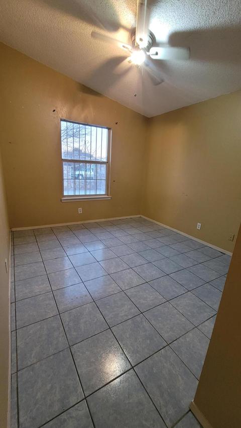 3451 Broken Bow St, El Paso, TX 79936 photo 21
