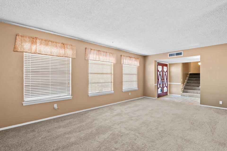  6701 Byron St, El Paso, TX 79904 photo 5