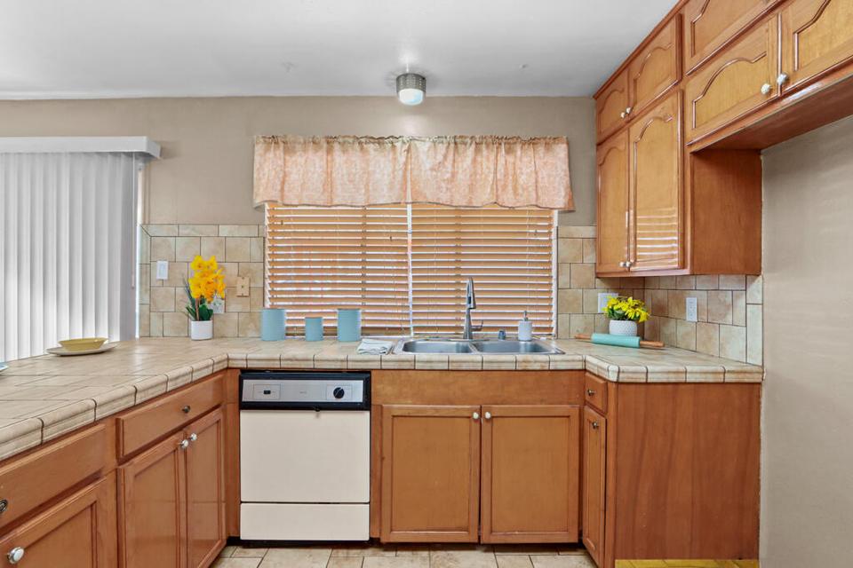  6701 Byron St, El Paso, TX 79904 photo 13