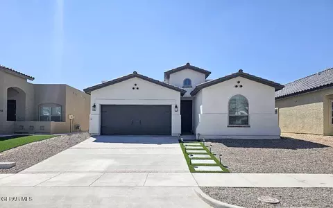 10701 Deion Sanders Dr, El Paso, TX 79924