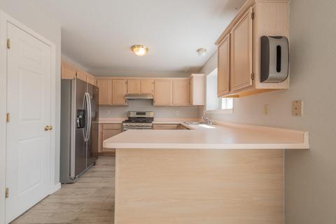 7016 Echo Cliffs Dr, El Paso, TX 79912 photo 10