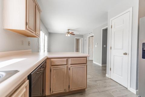 7016 Echo Cliffs Dr, El Paso, TX 79912 photo 11