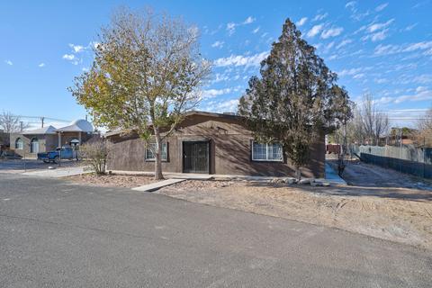 14609 Eston Pl, El Paso, TX 79928