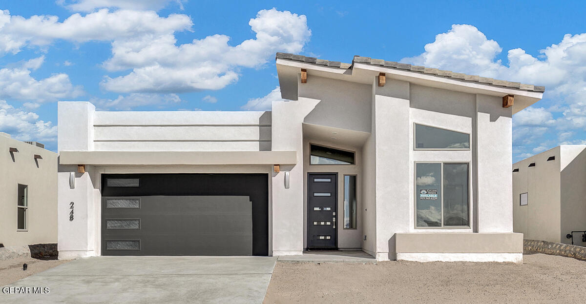 2387 Enchanted Rock Ln  