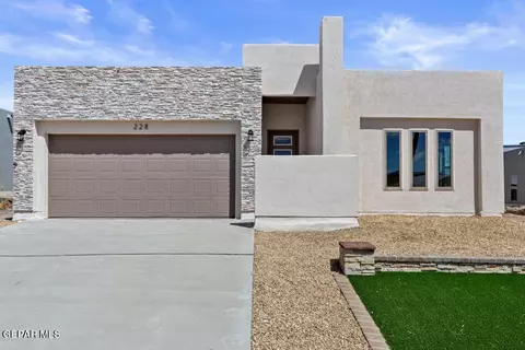 228 Emerald Stone Ln, Horizon City, TX 79928