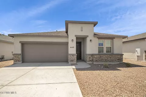 448 Helius Rd, Socorro, TX 79927