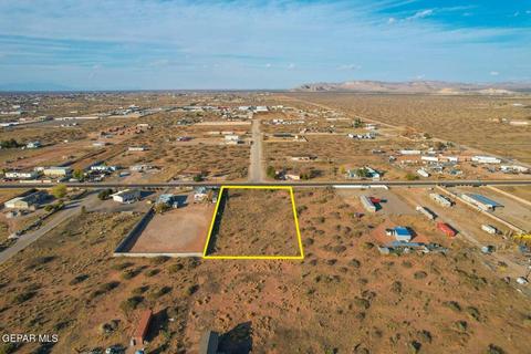 14720 Desert Loop Loop, El Paso, TX 79938 photo 3