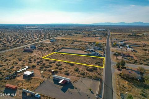 14720 Desert Loop Loop, El Paso, TX 79938 photo 2