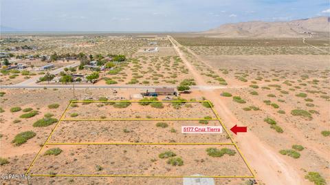 5177 Cruz Tierra St, El Paso, TX 79938