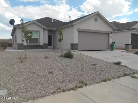 13836 October Sky Ct, Horizon City, TX 79928