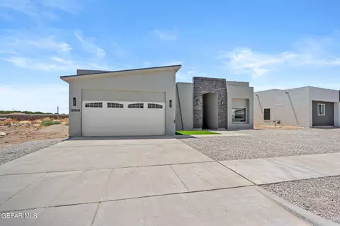 12040 Iron Holw, Socorro, TX 79927