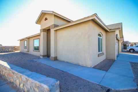 640 Paseo Musical St, El Paso, TX 79928
