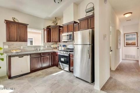 14305 Bill Lazor Pkwy, Horizon City, TX 79928