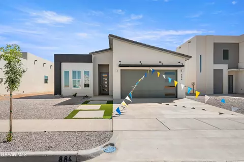 884 Chillington Rd, El Paso, TX 79928