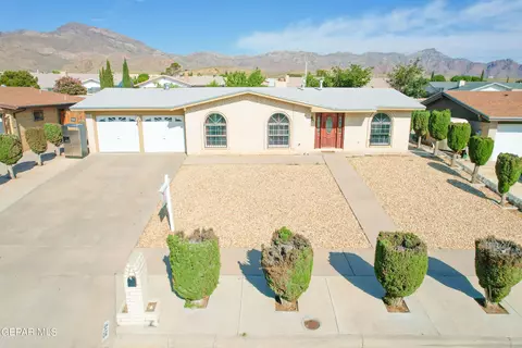 10409 Adonis Dr, El Paso, TX 79924