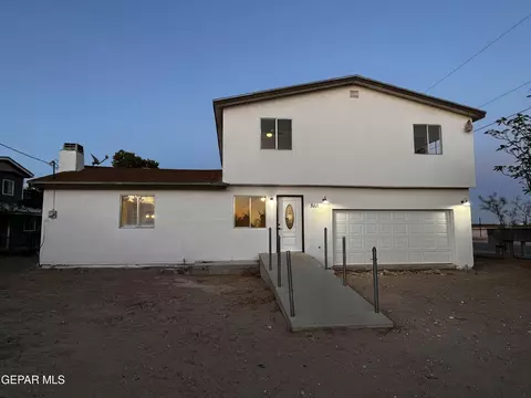 868 Agua Clara St, Clint, TX 79836