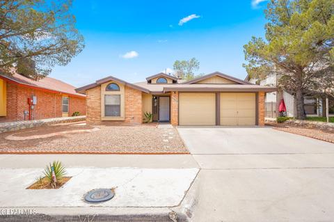 11608 Francis Scobee Dr, El Paso, TX 79936