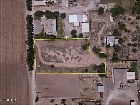 230 Trotter Ct, Anthony, NM 88021